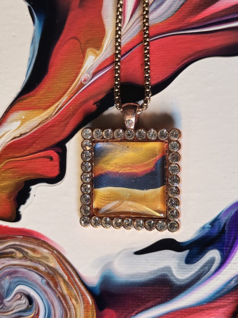 Catena in acciaio golden rose 60 cm pendente in lega quadrato con strass cabochon vetro 25mm acrilico oro blu arancio iridescenti