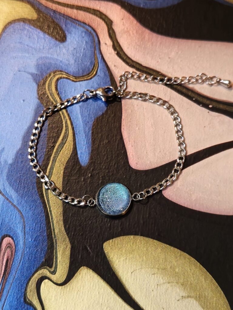Bracciale in acciaio inossidabile con cabochon rotondo in vetro 14mm e vernice acrilica turchese iridescente